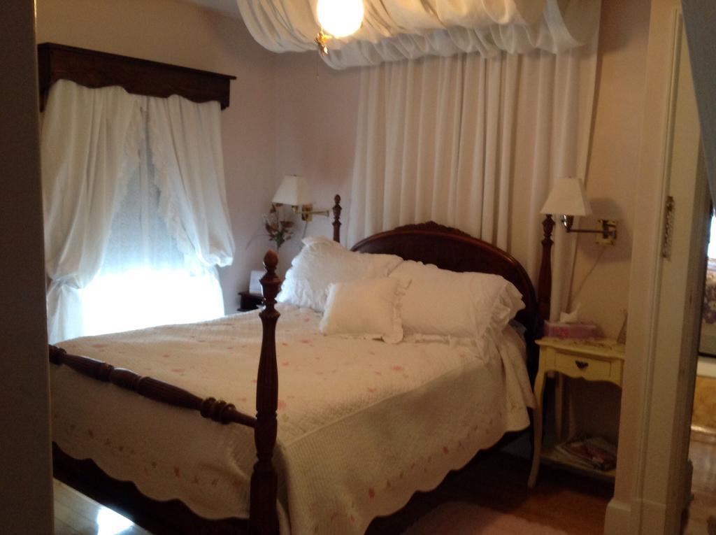 Maple Tourist Home B&B Grand Falls Eksteriør billede